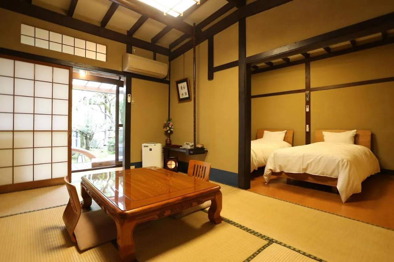***** 旅館 ホテル もみぢ家別館 川の庵 京都市 日本